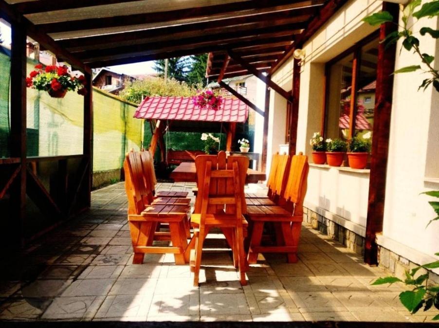 Vila Bianca Buşteni Exteriér fotografie